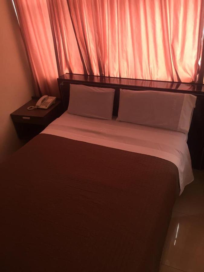 Hotel Bogota Buitenkant foto